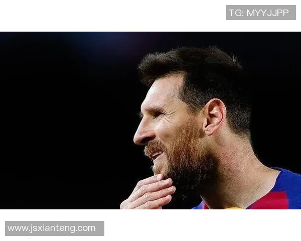 不以足球为主业的球星们如何在其他领域展现才华与魅力