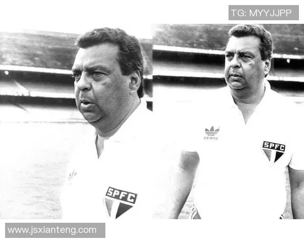 曾是橄榄球明星转战足球赛场的传奇人物揭秘